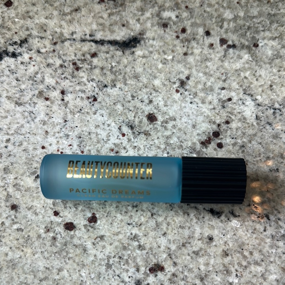 Beautycounter Pacific Dreams Blue Roller NWOB